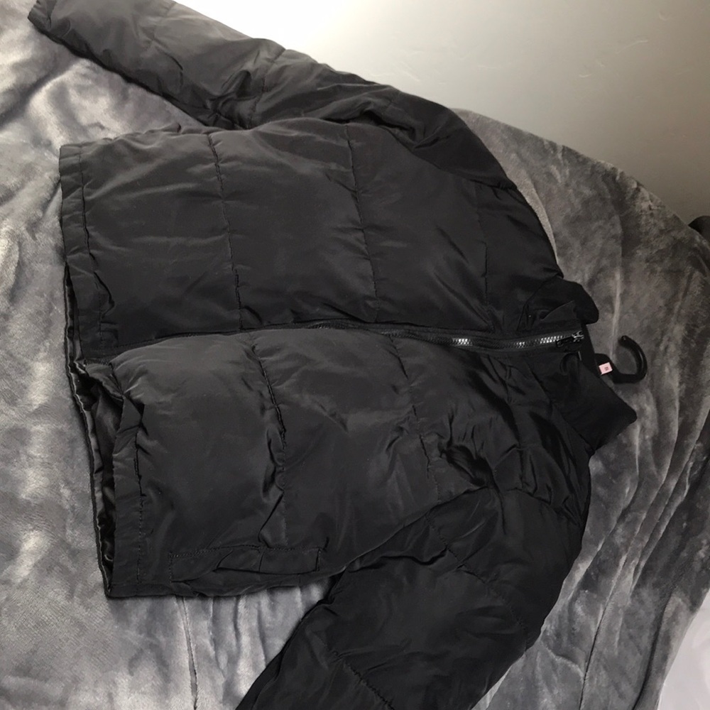 John Galt/Brandy Melville puffer jacket
